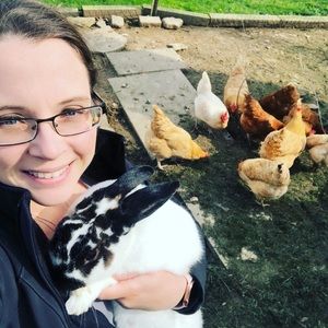 Meet your Posher, Elizabeth